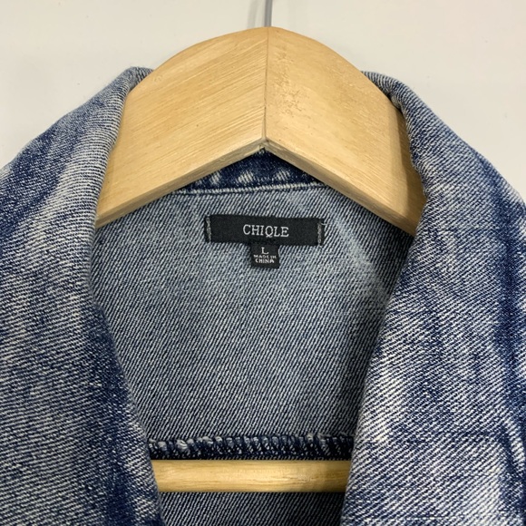 Cropped Denim/Jean Vest - Picture 3 of 4